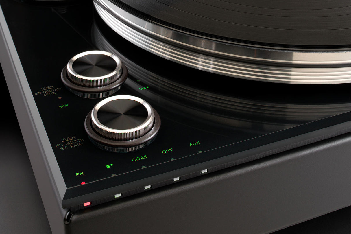 McIntosh MTI100, integruotas patefonas su stiprintuvu