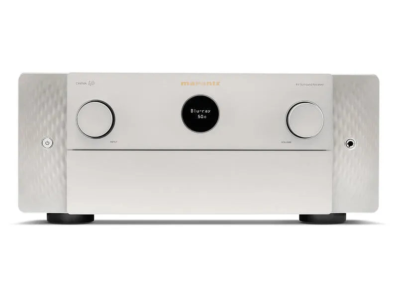 Marantz CINEMA 40, 9.4 kanalų 8K AV Resyveris-Stiprintuvas su Dolby Atmos - Šoninis vaizdas su tekstūruotomis plokštėmis