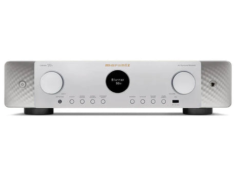 Marantz CINEMA 70s, 7.2 kanalų 8K AV Resyveris-Stiprintuvas su Dolby Atmos - priekinė panelė su mygtukais ir ekrano apžvalga