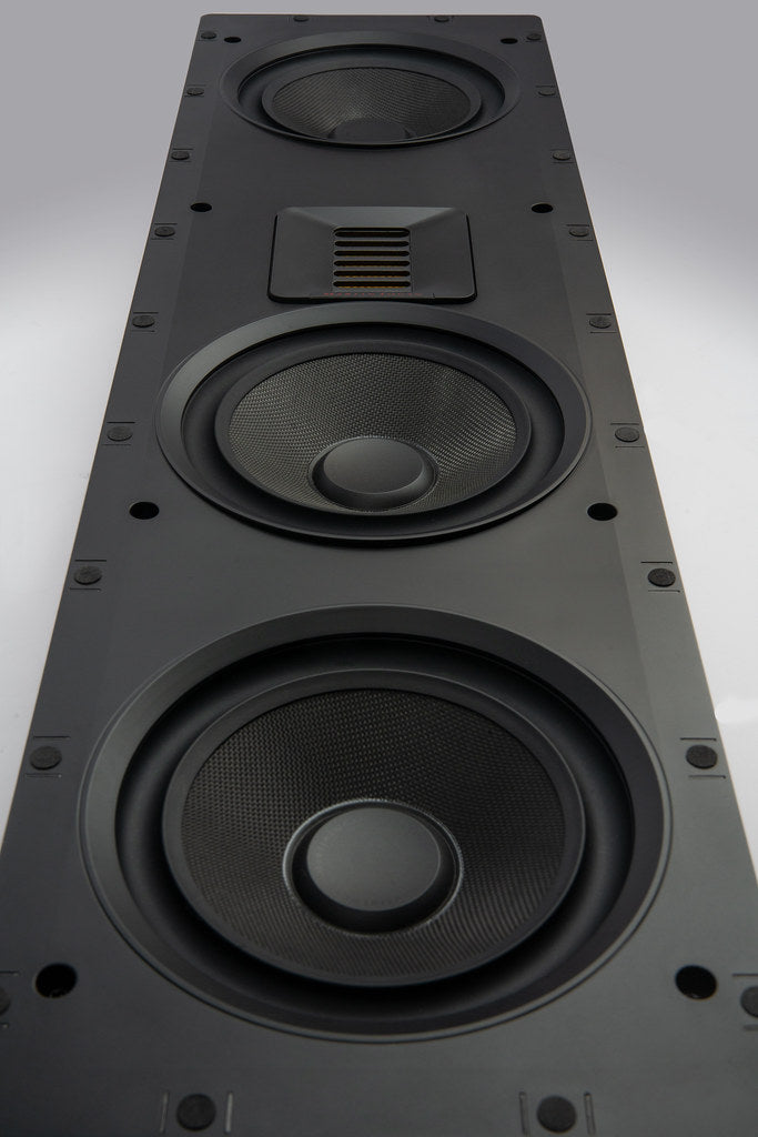 Martin Logan XTW6-LCR, į sieną montuojama garso kolonėlė - Garsiakalbių eilė su viduriniu grotelėmis