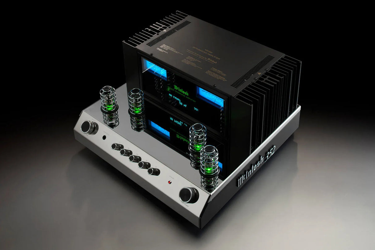 McIntosh MA352, 2-jų kanalų integruotas stereo stiprintuvas, 320W - Lempos su žaliais indikatoriais ir mėlyni matuokliai