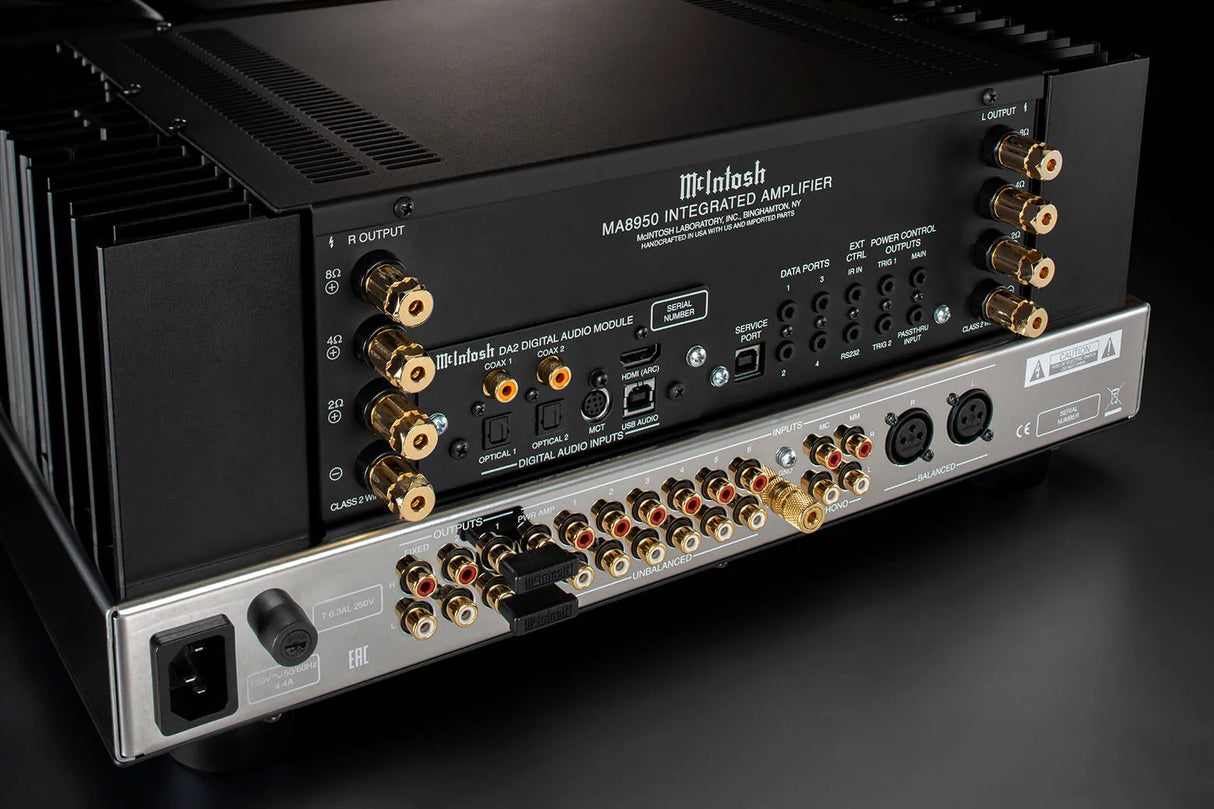 McIntosh MA8950, 2-jų kanalų integruotas stereo stiprintuvas - Skaitmeninių garso įėjimų modulis iš arti