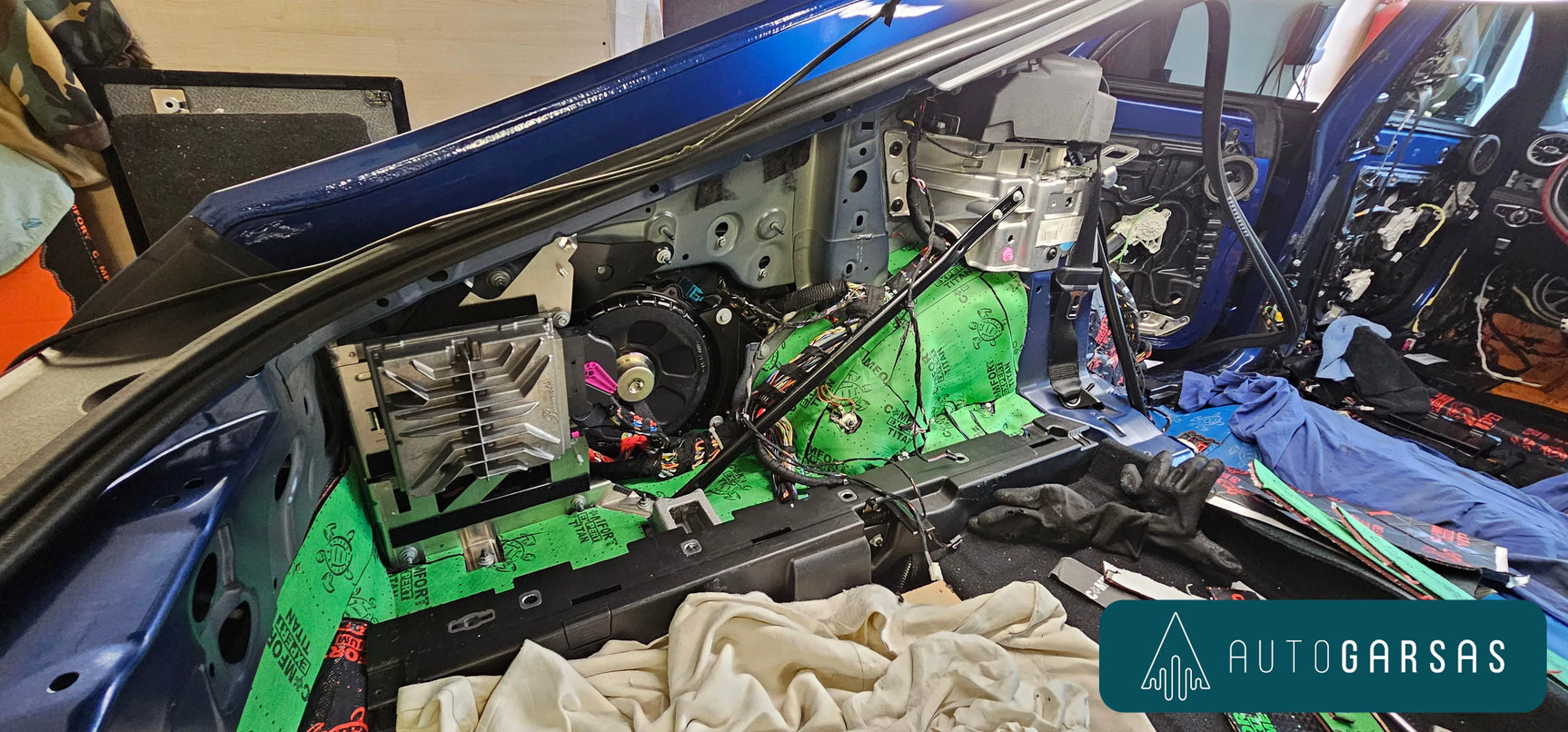 Mercedes Benz AMG GT63S (2019-2023m) pilna automobilio HIGH END garso izoliacija