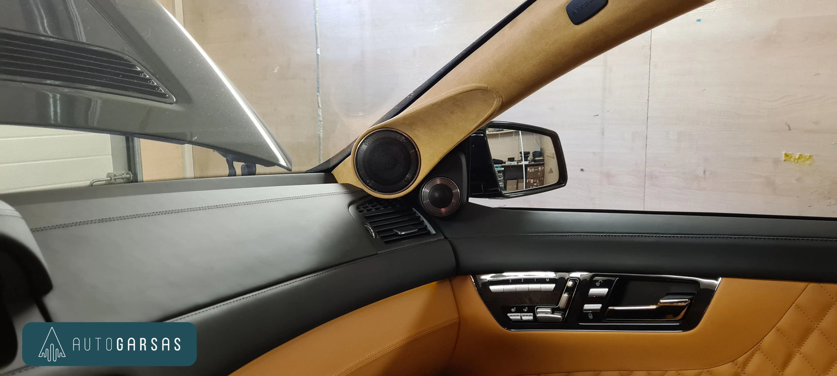 Mercedes-Benz CL 65 AMG - garso aparatūra, dalinė garso izoliacija