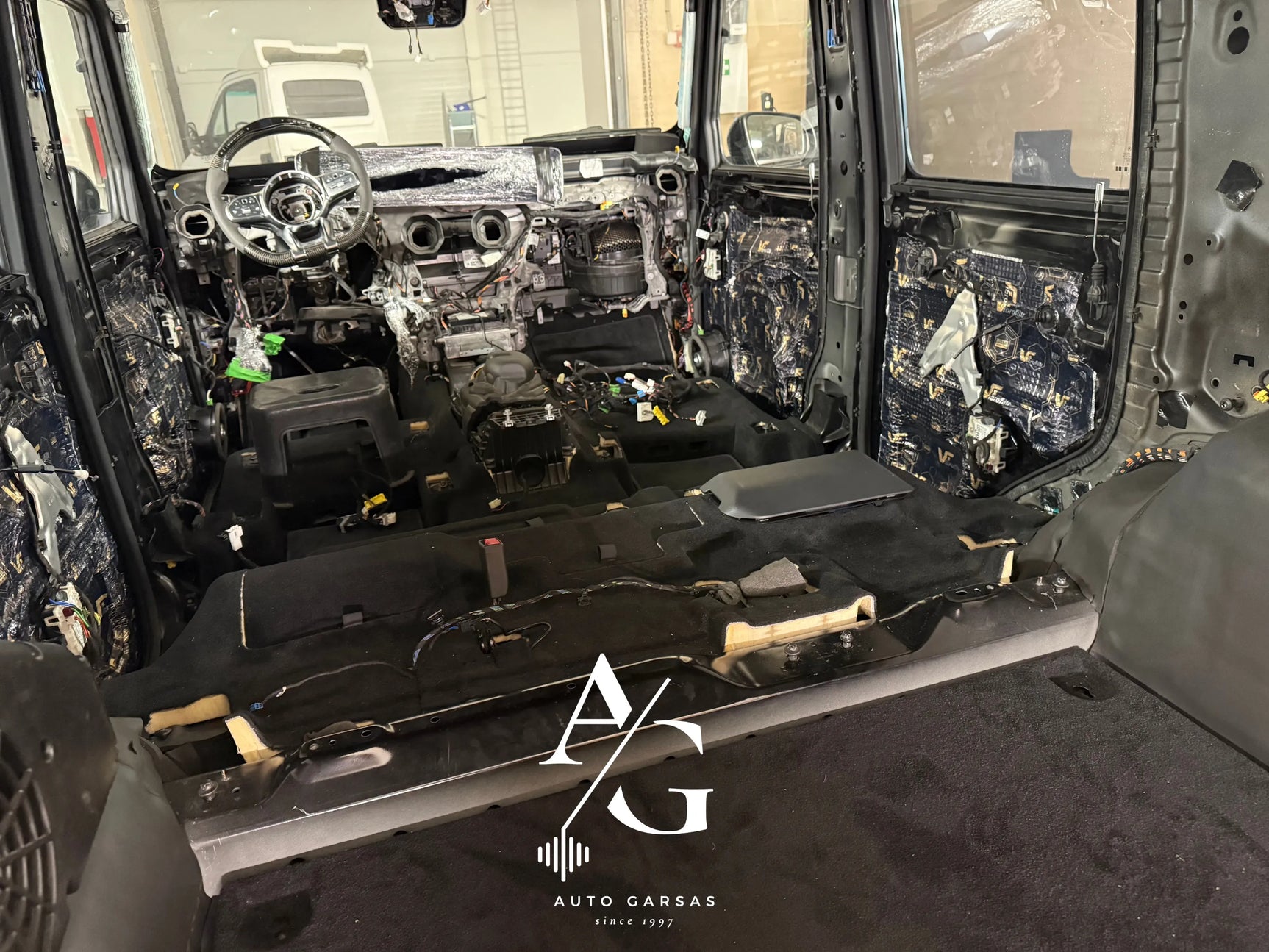 Mercedes-Benz G-Class (2026m) - Pilna garso izoliacija