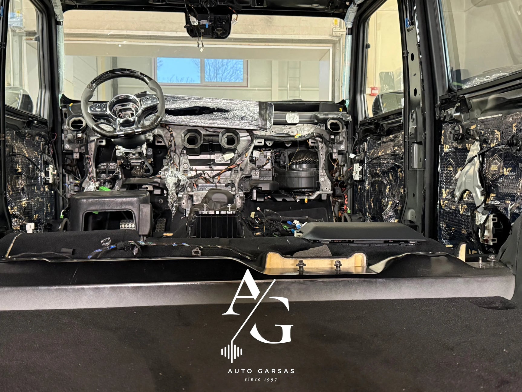 Mercedes-Benz G-Class (2026m) - Pilna garso izoliacija