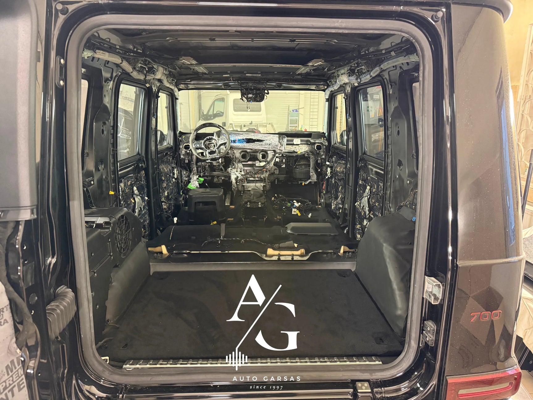 Mercedes-Benz G-Class (2026m) - Pilna garso izoliacija