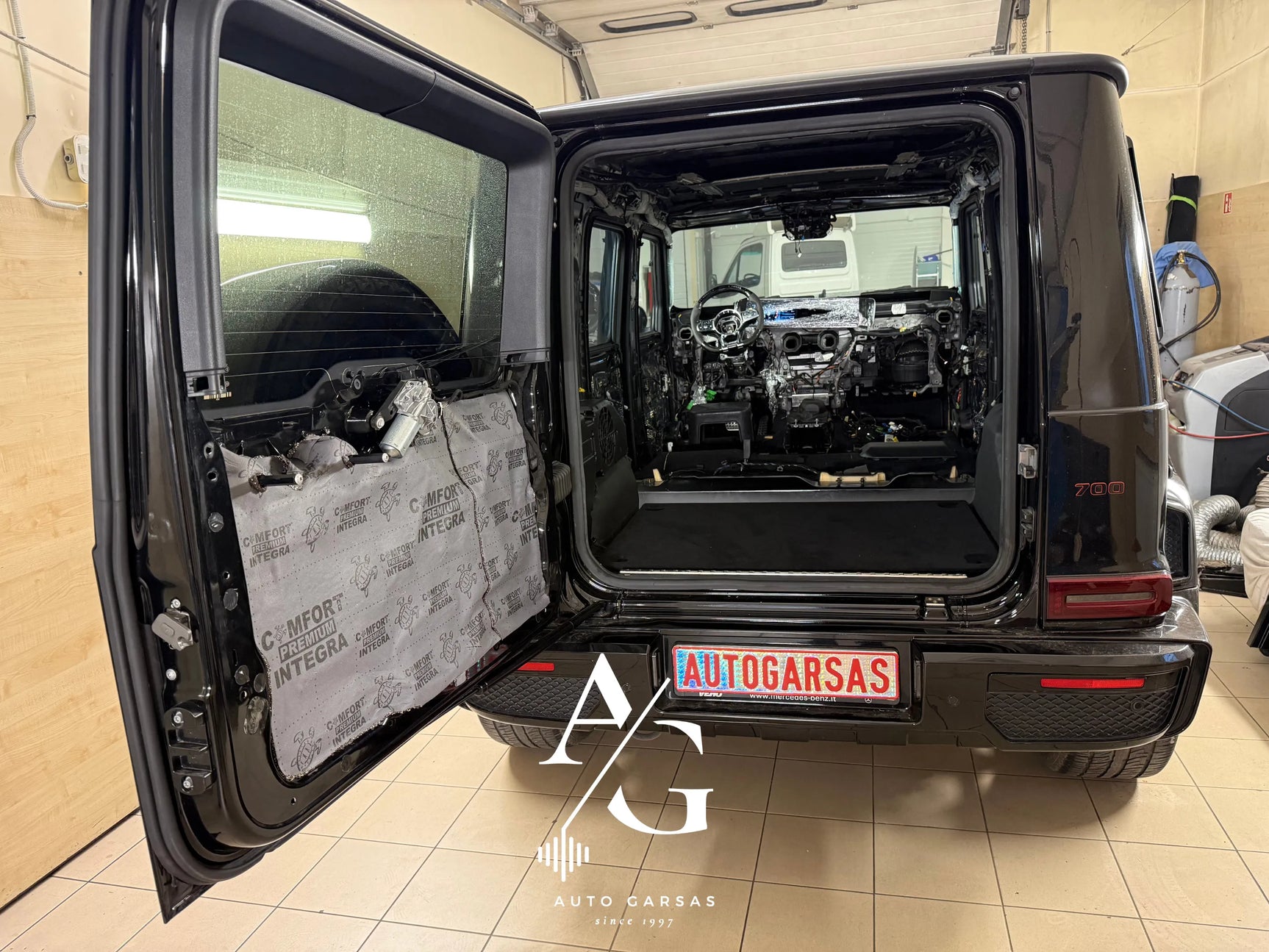 Mercedes-Benz G-Class (2026m) - Pilna garso izoliacija