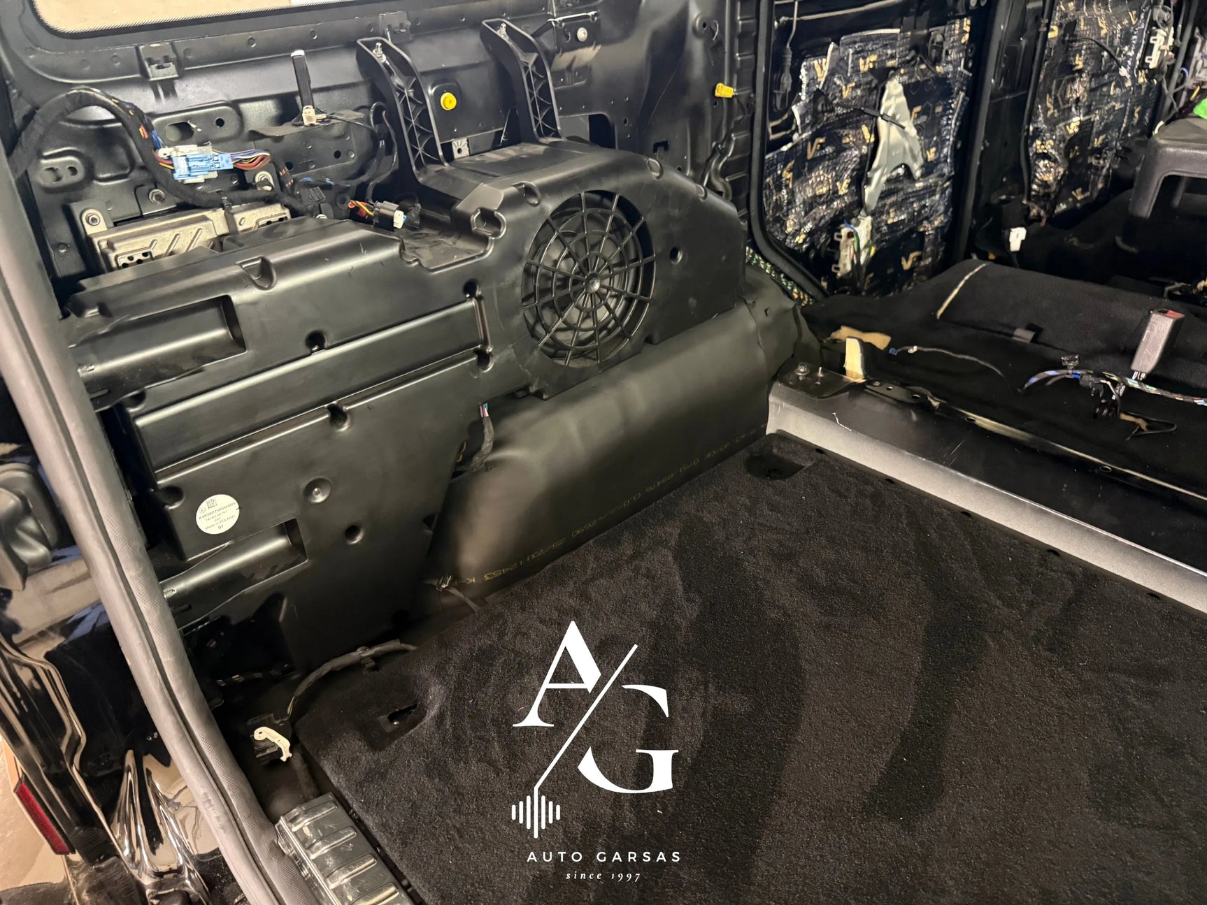 Mercedes-Benz G-Class (2026m) - Pilna garso izoliacija