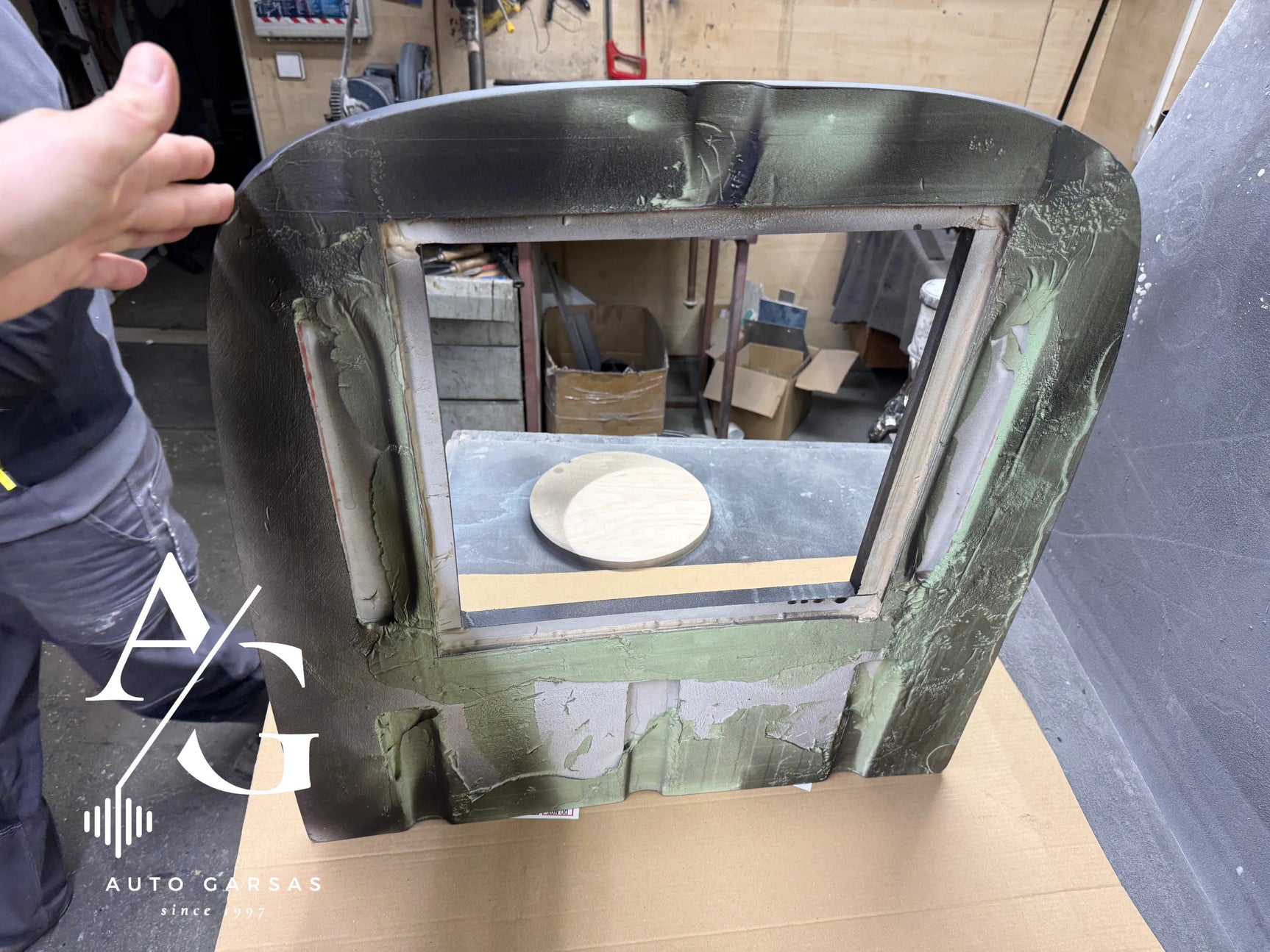 Mercedes Benz Sprinter 2025m - Kondicionieriaus montavimas