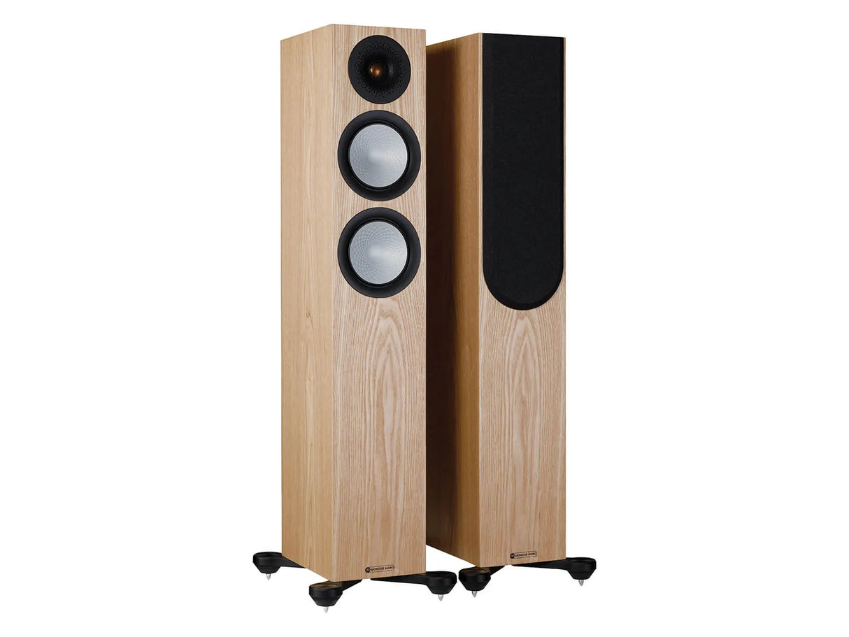 Monitor Audio Silver 200 (7G), grindinės garso kolonėlės - Garsiakalbių apatinė dalis su spygliais