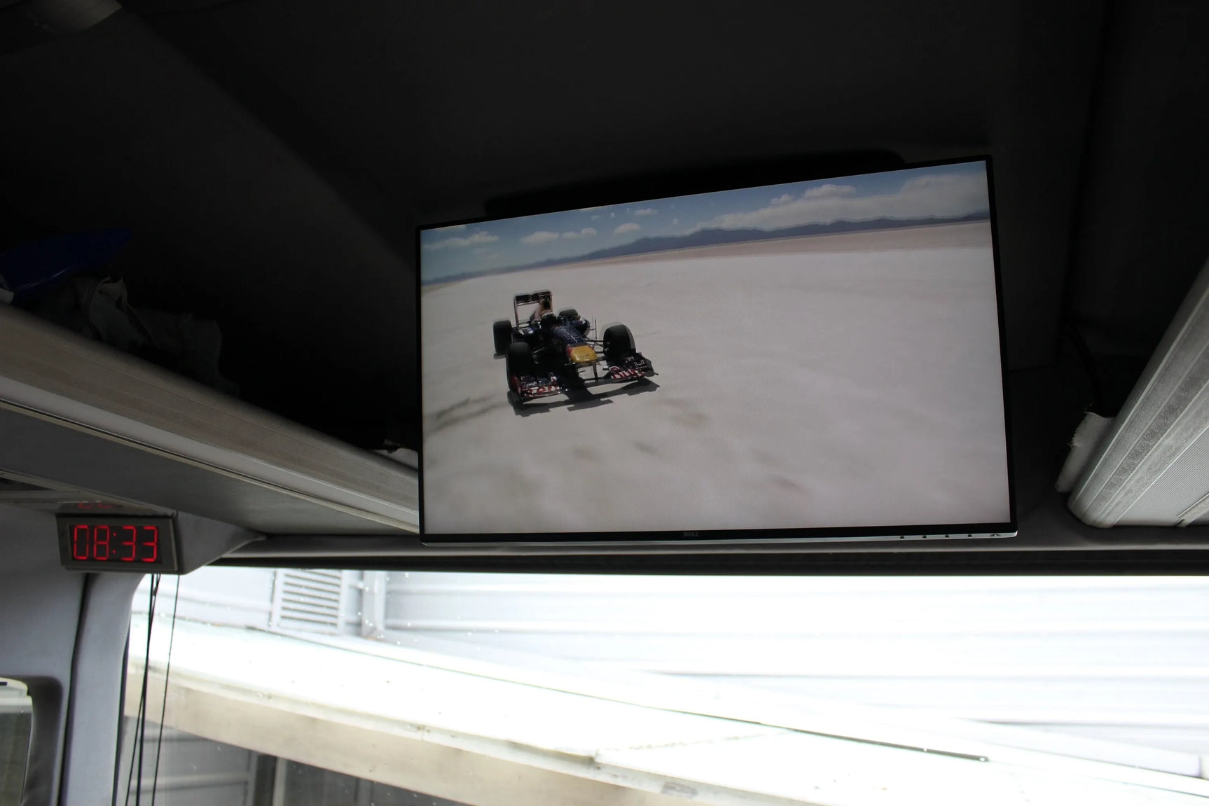 Monitorių, IP TV, Wifi, HD grotuvo montavimas Autobuse