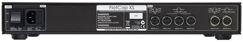 Naim Flatcap XS, Maitinimo Šaltinis - Galinė panelė su jungtimis ir įspėjimais