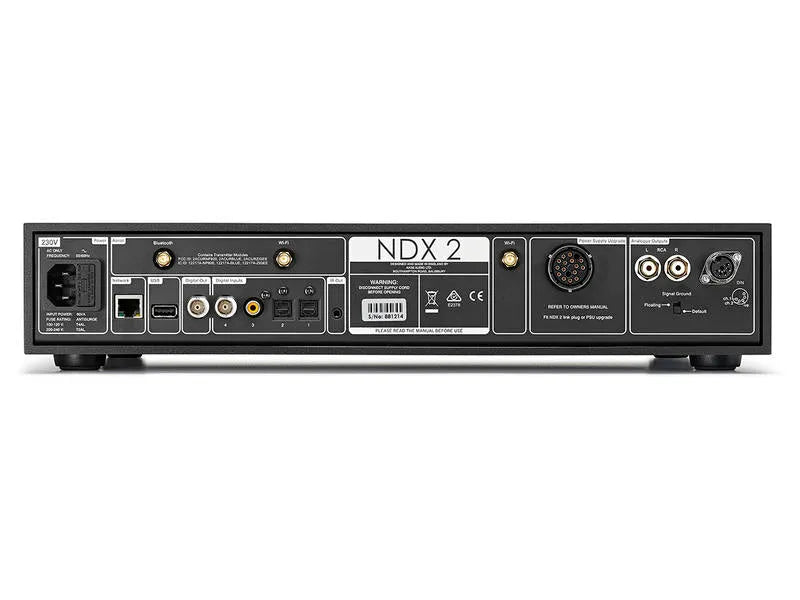 Naim NDX 2, Tinklo grotuvas - galinė panelė su daugybe jungčių