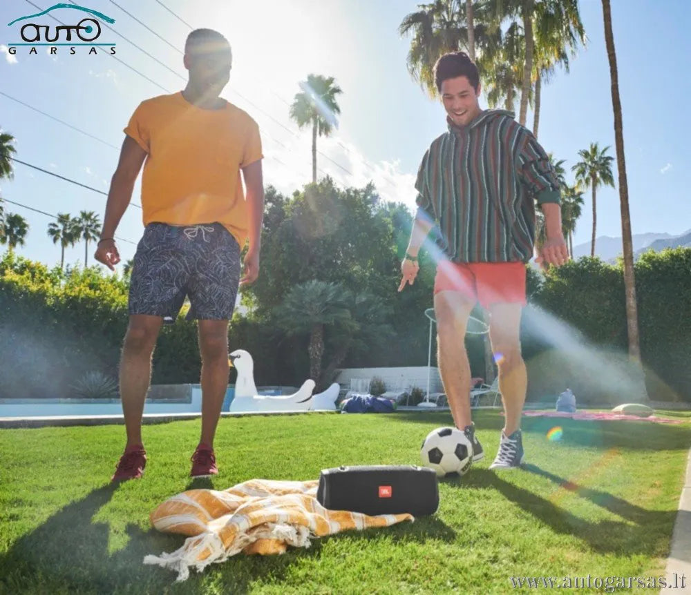 Nešiojama belaidė garso kolonėlė JBL Xtreme 2 su Bluetooth 2x20W, 15 valandų grojimo, atspari vandeniui