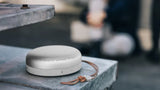 Nešiojama garso kolonėlė B&O BeoPlay A1 su Bluetooth atspari vandeniui