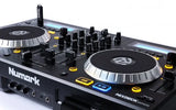 Numark Mixdeck Express, Premium lygio DJ kontroleris su USB bei CD playback funkcija