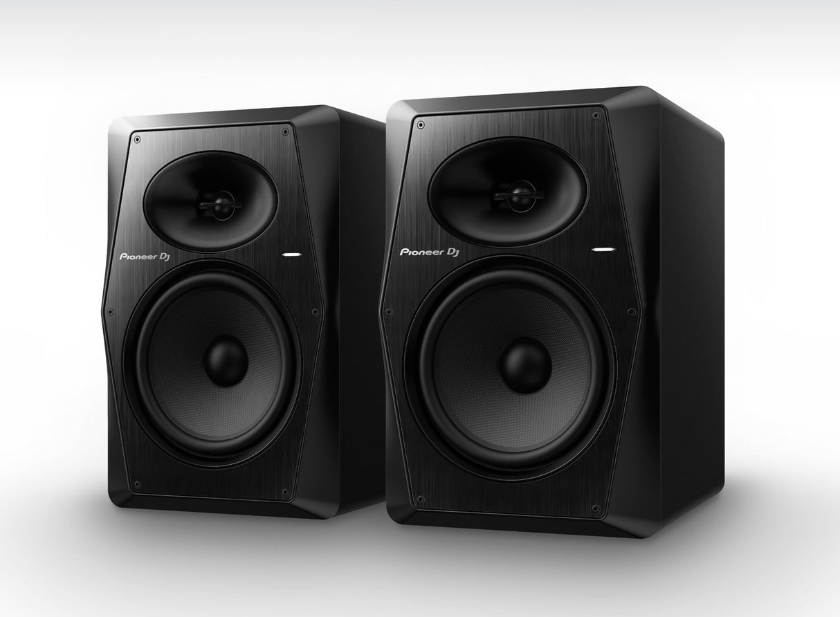 Pioneer DJ VM-80 aktyvus monitorius (Juodas) 1 vnt. - šoninis vaizdas su kampu ir šešėliais