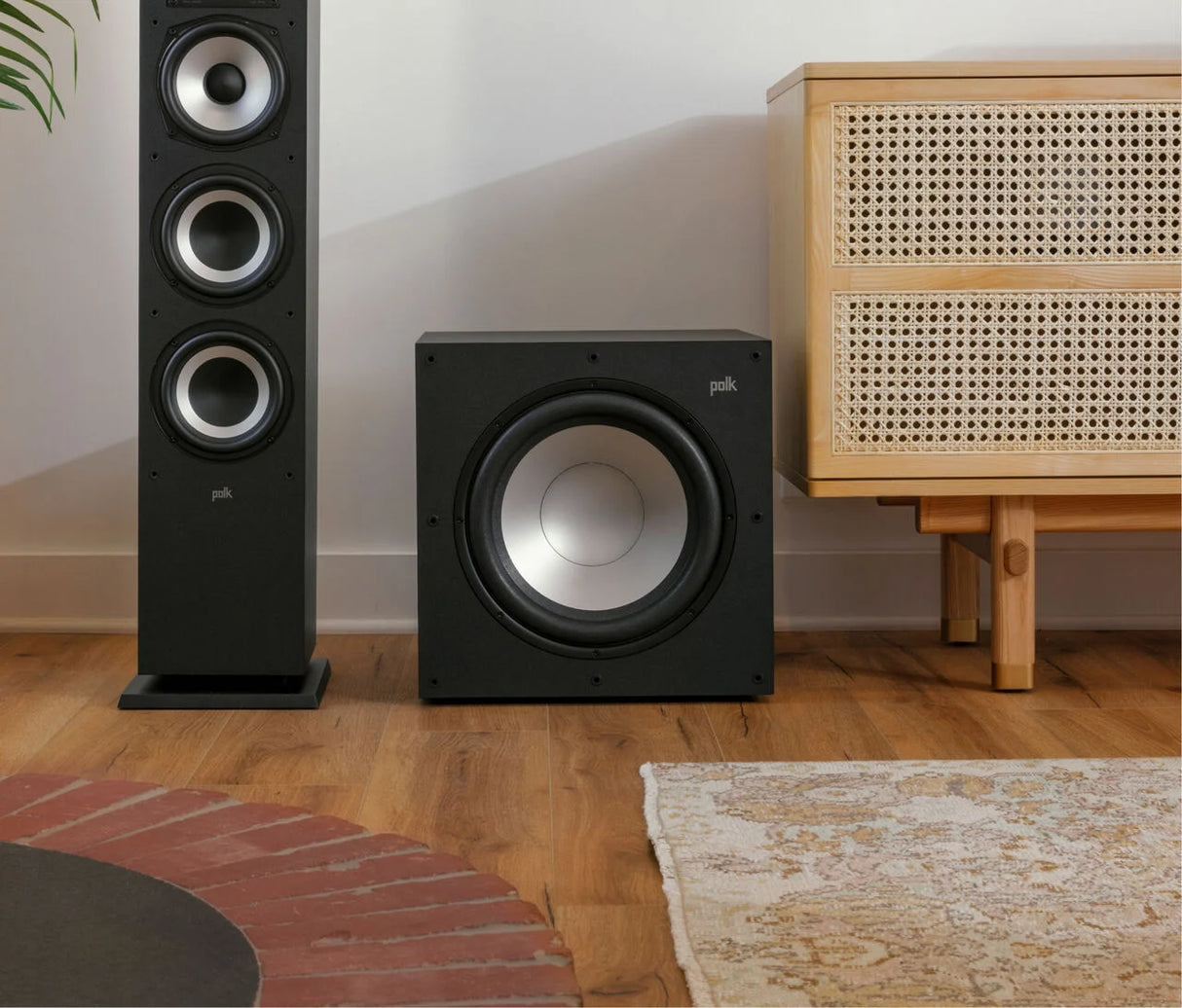 Polk Audio Monitor XT12, aktyvi žemų dažnių garso kolonėlė
