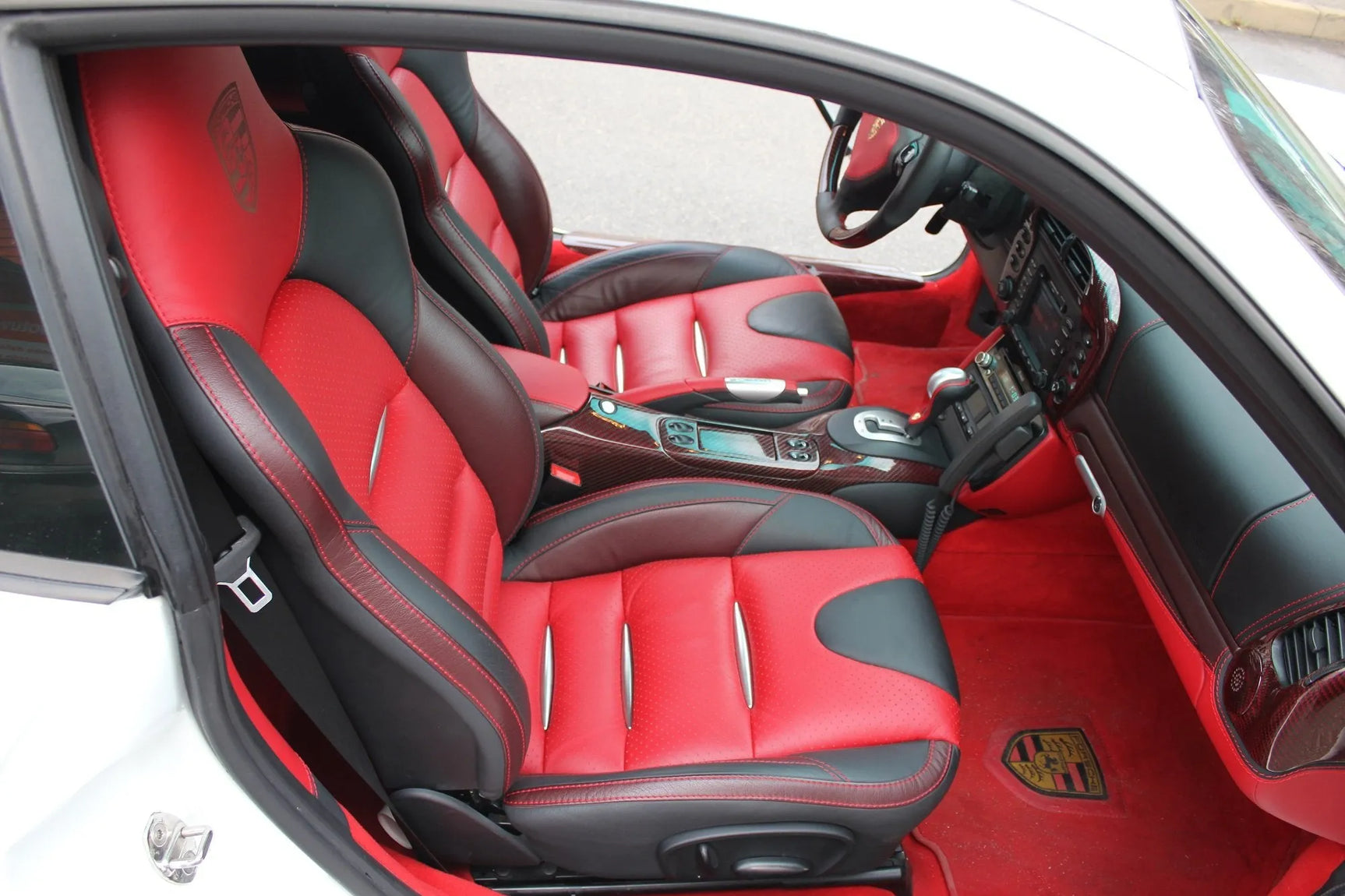 Porsche 911 garso aparatūra