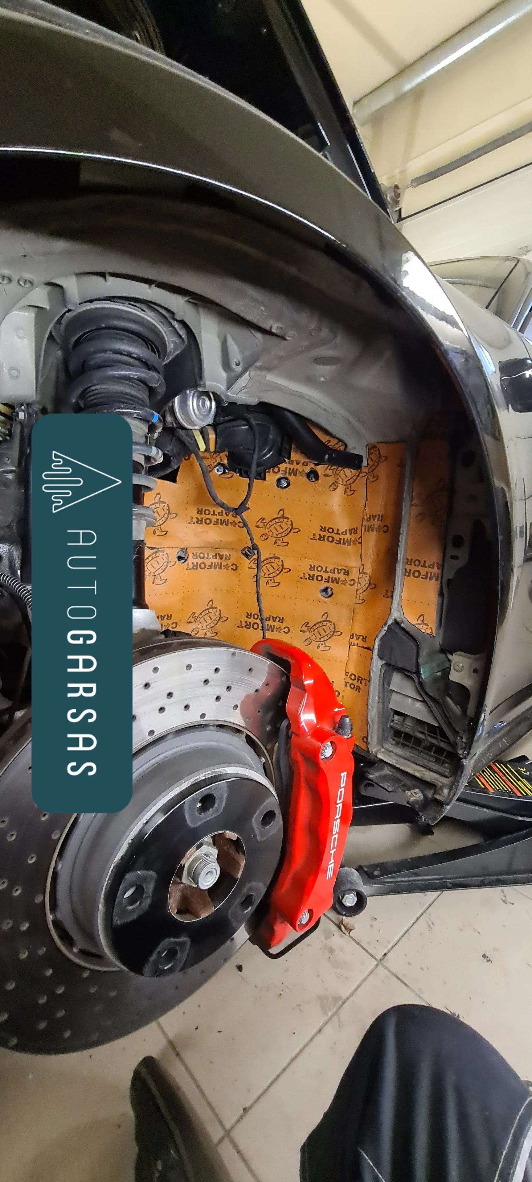 Porsche Carrera 911 - Pilna automobilio garso izoliacija 2024m