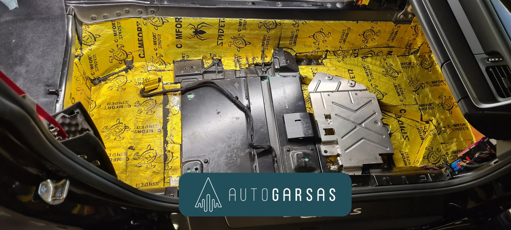 Porsche Carrera 911 - Pilna automobilio garso izoliacija 2024m