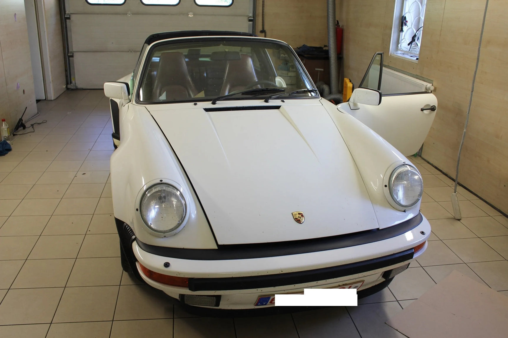 Porsche Carrera garso aparatūra
