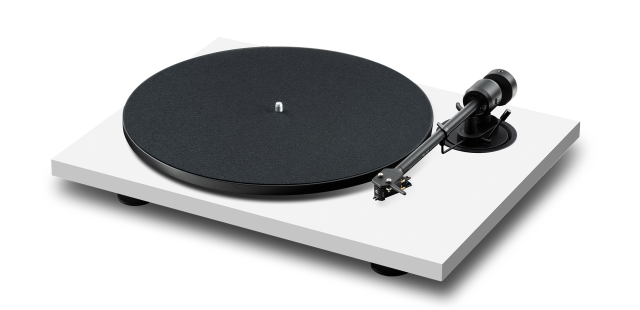 Pro-Ject E1.2, patefonas su Pick it MM E galvute