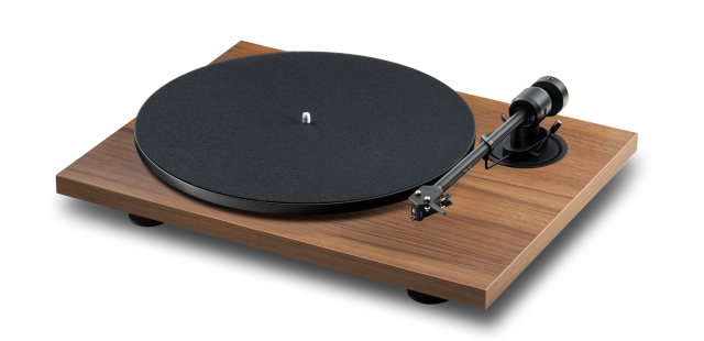 Pro-Ject E1.2, patefonas su Pick it MM E galvute ir aliuminio disku