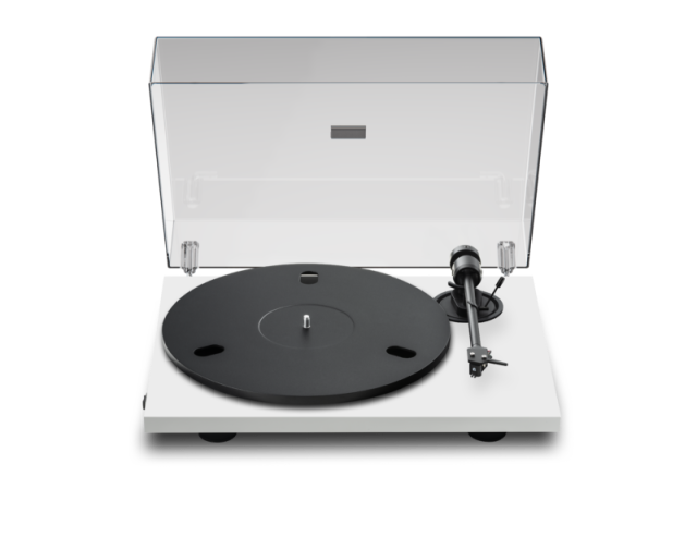 Pro-Ject E1.2, patefonas su Pick it MM E galvute ir aliuminio disku