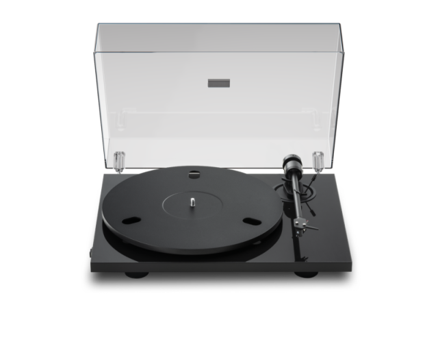 Pro-Ject E1.2, patefonas su Pick it MM E galvute ir aliuminio disku