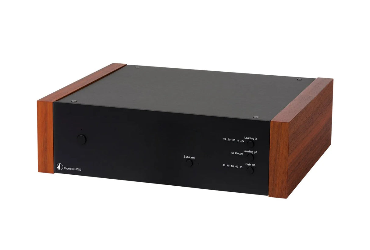 Pro-Ject Phono Box DS2, pradinis stiprintuvas (įvairių spalvų) - Mediniai šoniniai elementai ir valdymo mygtukai