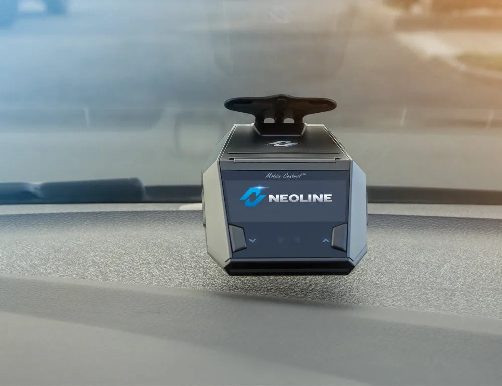 Radarų detektorius Neoline X-COP 8700s