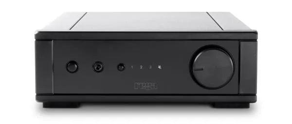 Rega IO, integruotas stereo stiprintuvas