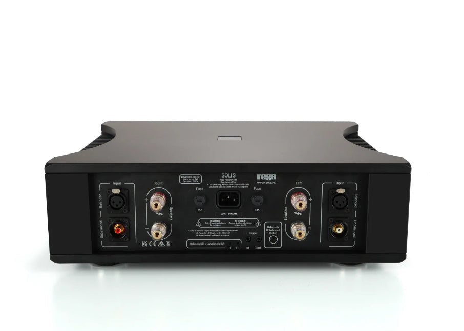 Rega SOLIS, stereo galios stiprintuvas, 168W / 305W - galinė panelė su jungtimis ir užrašais