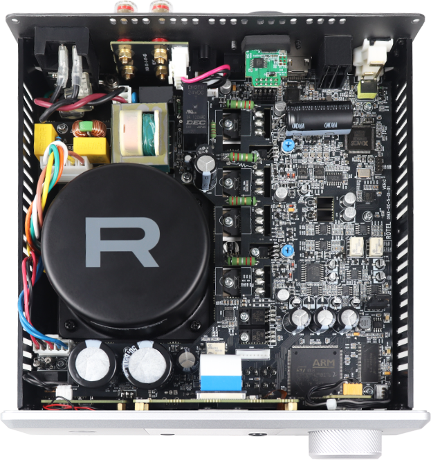 Rotel DX-5, integruotas stiprintuvas su DAC ir Bluetooth