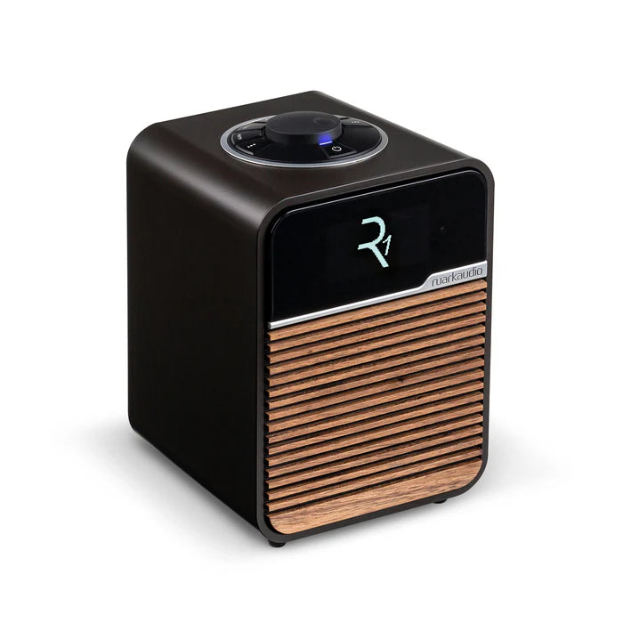 Ruark Audio R1 MK4, bevielė - aktyvi garso kolonėlė