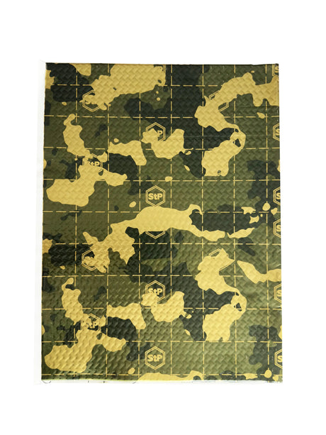 STP Camo Gold - matomas raštas su logotipais ir tinkleliu