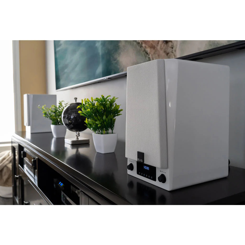 SVS Prime Wireless Pro, aktyvios kolonėlės - priekinė panelė su valdymo mygtukais ir ekranėliu