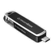 SanDisk 1TB didelės spartos dvigubas DJ USB atmintukas - USB-C jungtis ir "rekordbox" logotipas