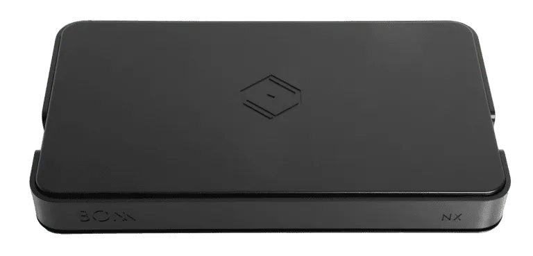 Silent Angel Bonn NX, tinklo komutatorius