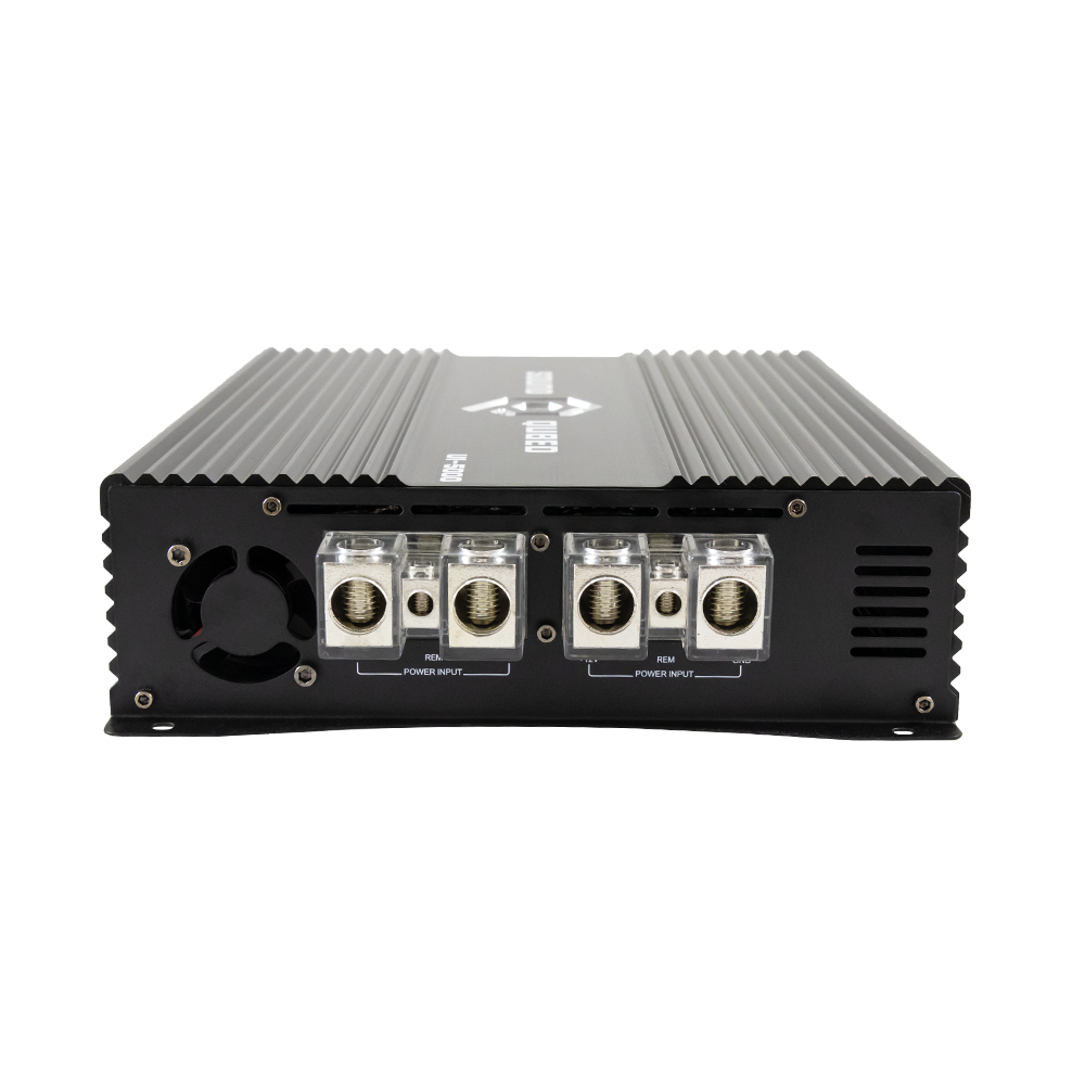 SoundQubed U1-5000 - Galinė panelė su didelėmis jungtimis ir ventiliatoriumi