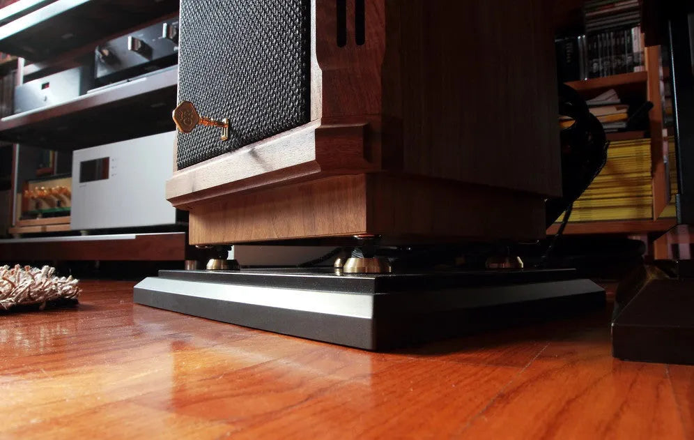 TANNOY KENSINGTON GR, grindinės garso kolonėlės