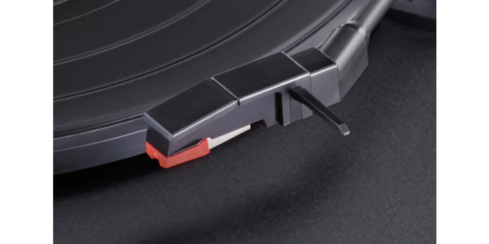 TEAC TN-180BT, patefonas su įmontuotu MM korekciniu stiprintuvu