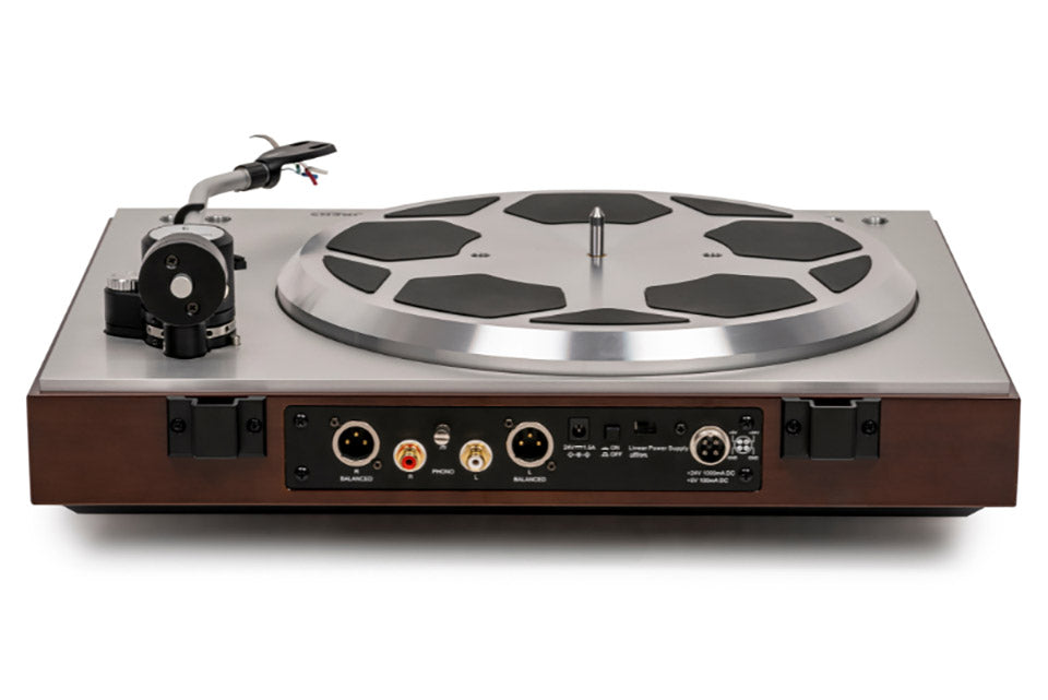 Thorens TD 404 DD, patefonas - galinė panelė su jungtimis ir mygtukais