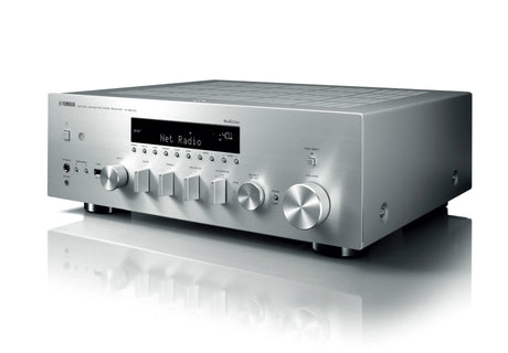 Tinklinis stereo resyveris Yamaha R-N803D 2.1, su media grotuvu