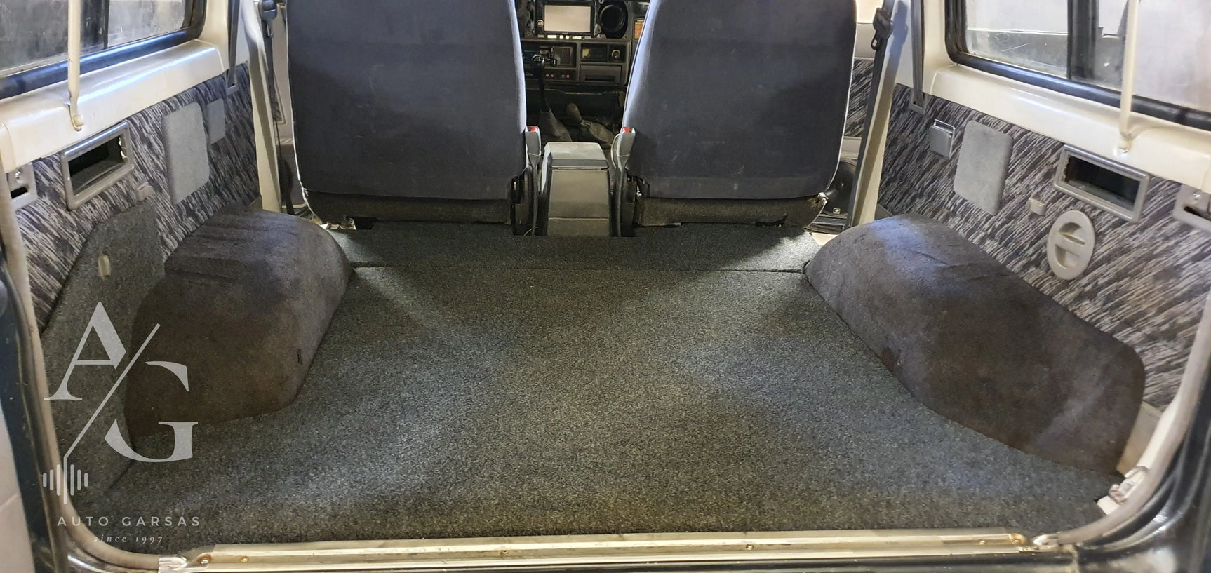 Toyota Land Cruiser, garso aparatūra, subvuferio gamyba