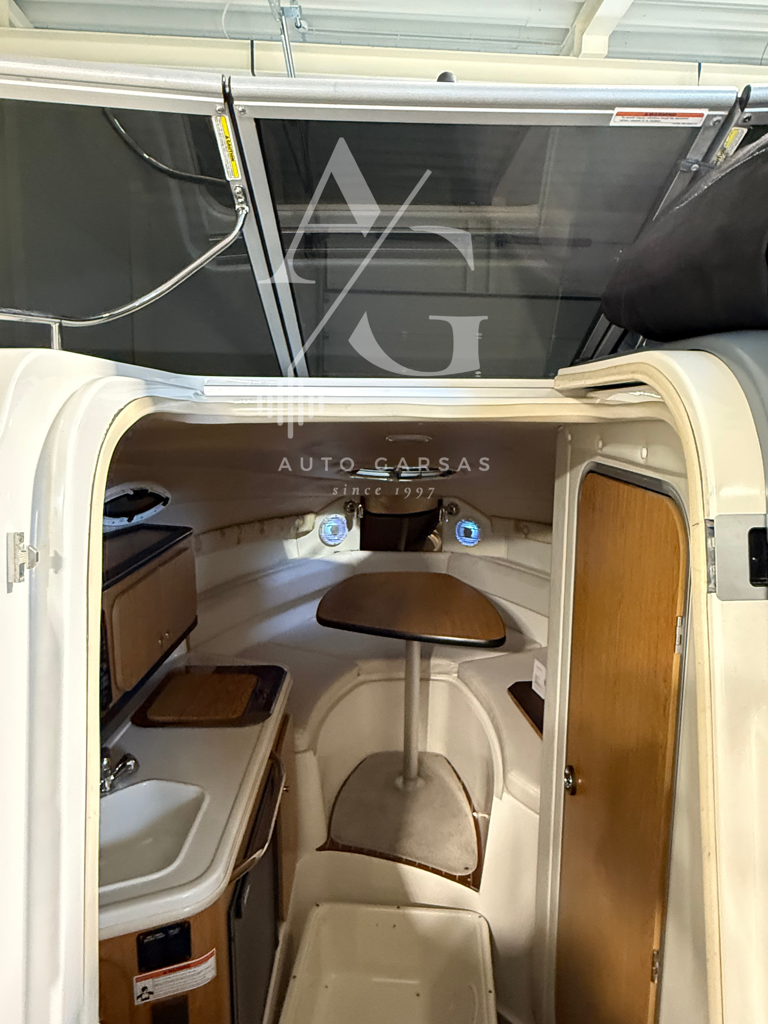Kateris STINGRAY, Garso aparatūra 2025 | AUTOGARSAS.LT