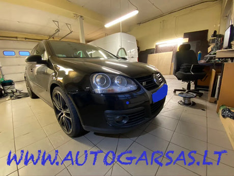 VW GOLF Garso aparatūra ir montavimas