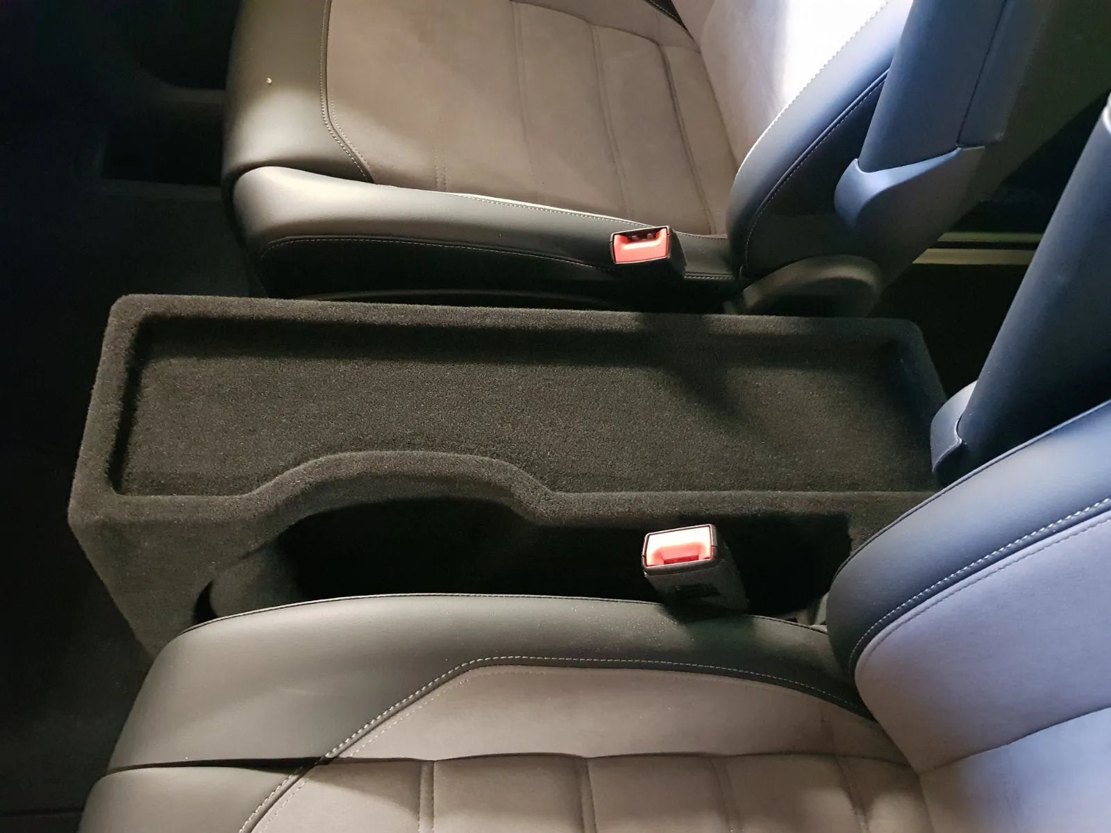 VW Multivan 2020 Garso sistema ir pilna garso izoliacija